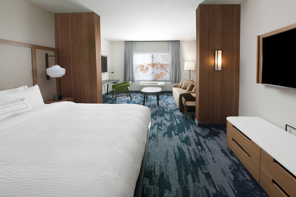 Fairfield Inn & Suites by Marriott El Dorado - photo 7