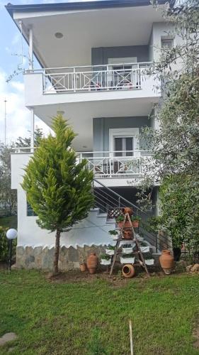 Papachristos Villa — Prinos — photo 2