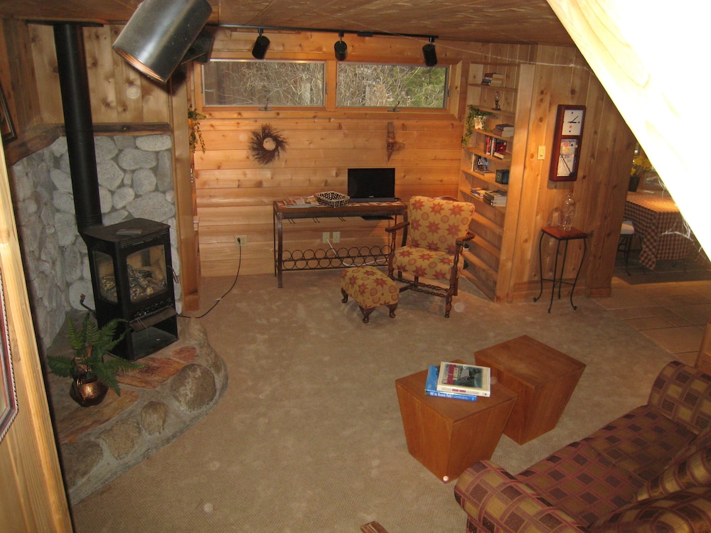 Always Inn Idyllwild Vacation Cottages - photo 16