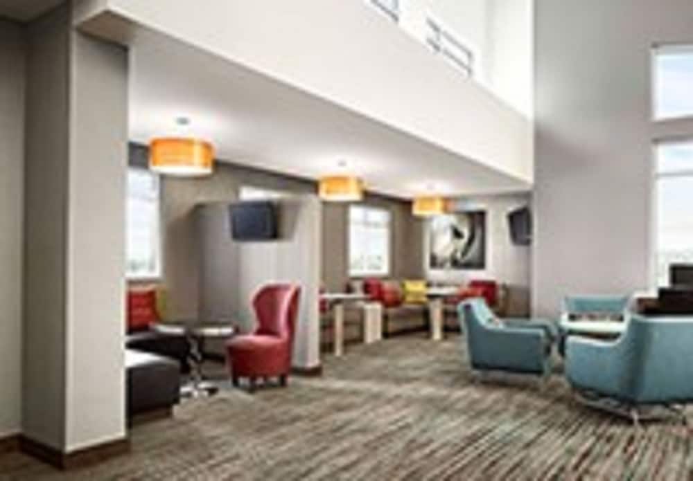 Residence Inn by Marriott Charlotte Airport - photo 4