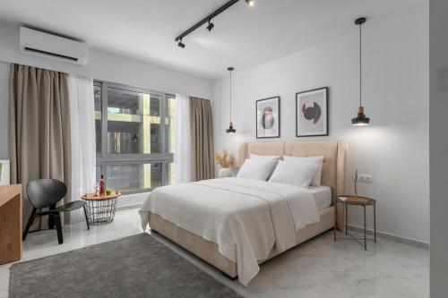 ΙΩΚΑ Suites the Urbitality Project — 4-Star Luxury Hotel in Thessaloniki, Greece