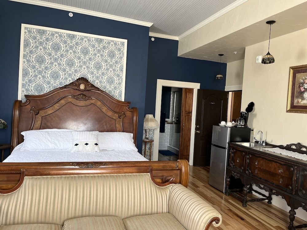 Cambridge Inn on Main - photo 10