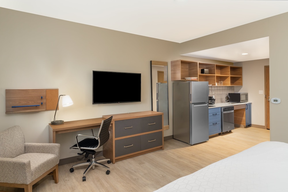 Candlewood Suites Asheville Downtown by IHG - photo 28