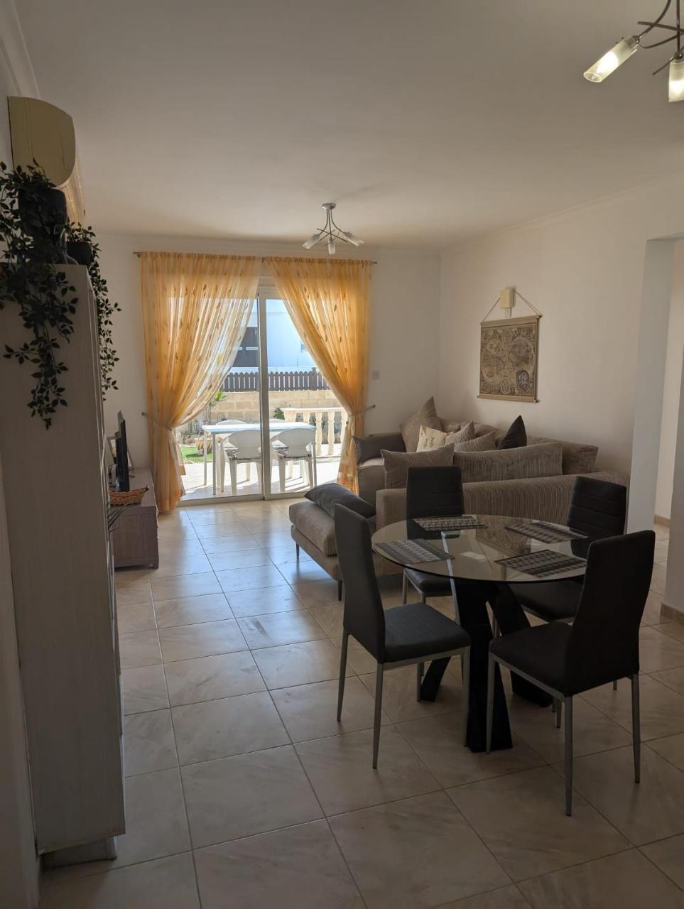 St Andrews Apartment