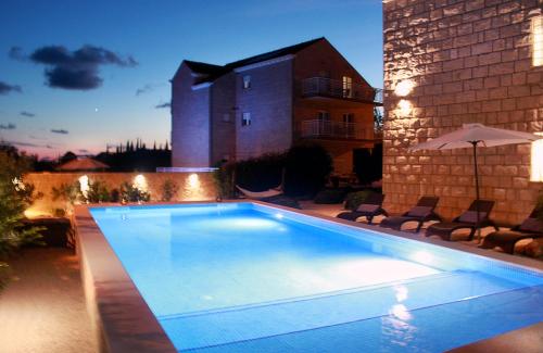 Villa Grand Pinea — 4-Star Luxury Hotel in None, Croatia