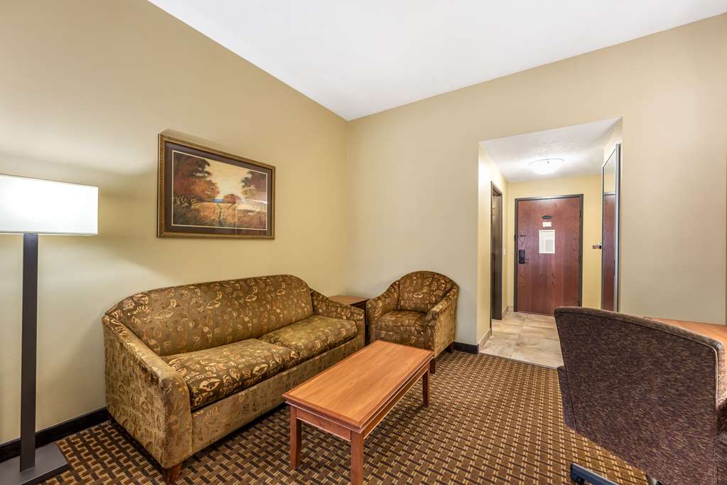 Best Western Plus Grand Island Inn & Suites - photo 13