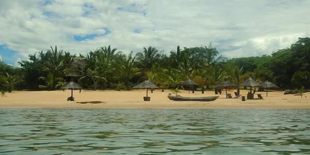 Isanga Bay - last minute hotel in Mbala