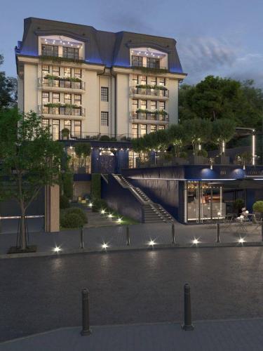 Ridge Apartments — 4-Star Luxury Hotel in Chernivtsi, Ukraine