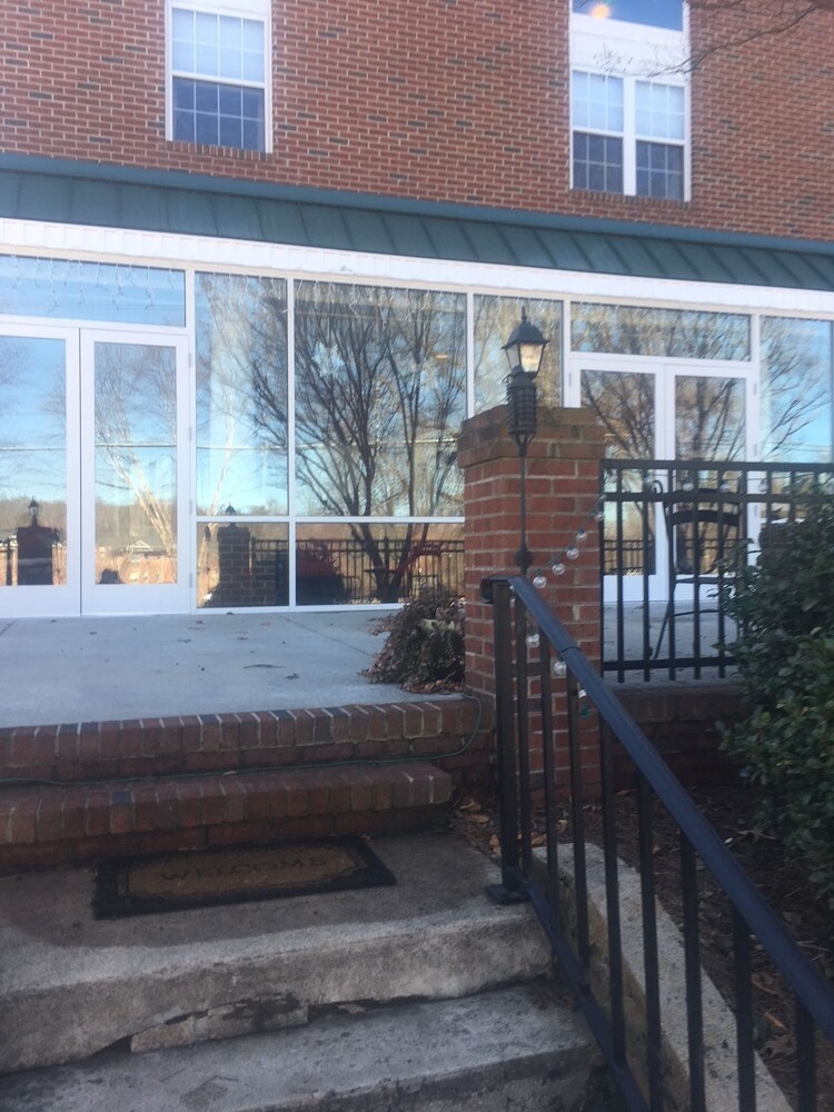 Acorn Inn - photo 35