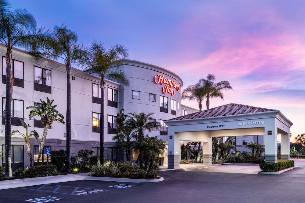 Hampton Inn by Hilton Irvine East Lake Forest - photo 32