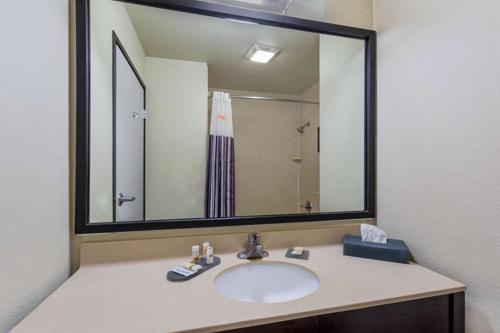 Baymont by Wyndham Henderson Northeast Denver - photo 21