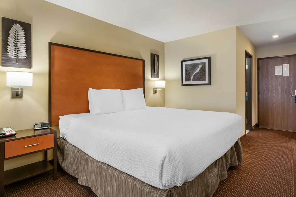Best Western Cascade Inn & Suites - photo 18