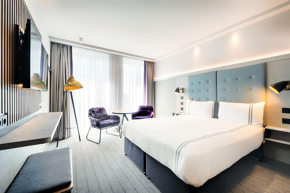 Premier Inn Berlin Alexanderplatz — Berlin — photo 2