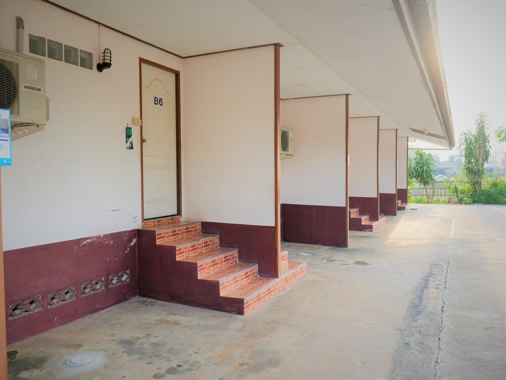 Mookmanee Resort in Phitsanulok, Thailand