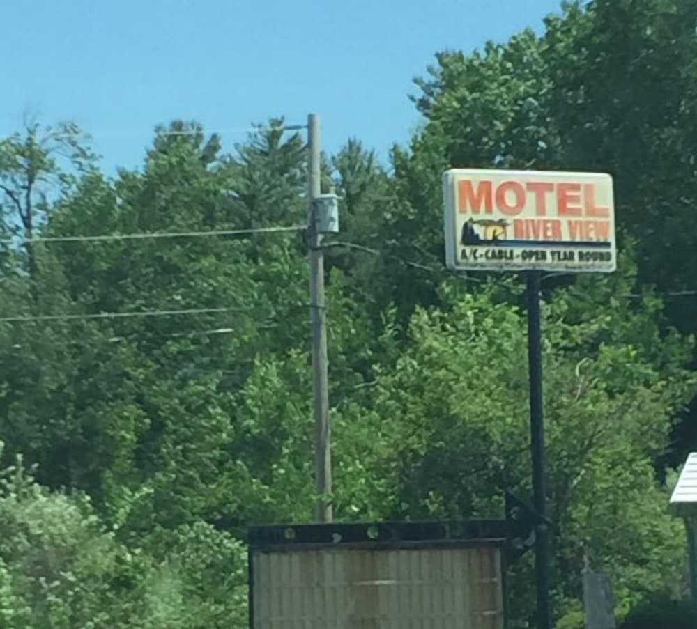 River View Motel — hotel in Alton
