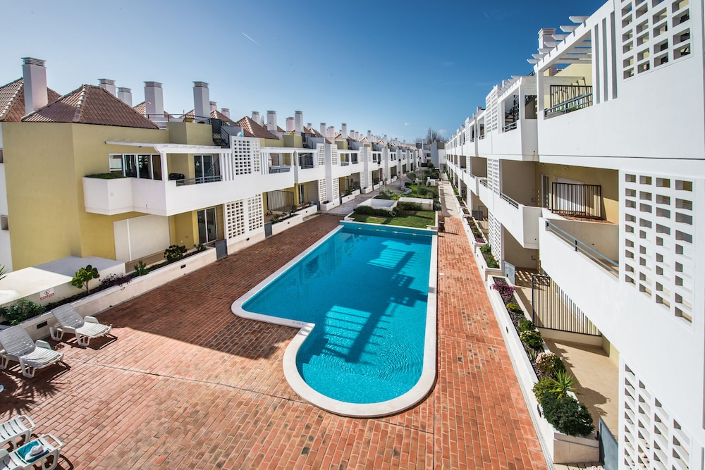 Cabanas Beach Self Catering Apartments — 4-Star Luxury Hotel in Cabanas De Tavira, Portugal