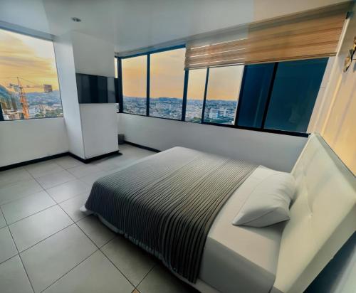 Depa Bellini vista a la ciudad Puerto Santa Ana in Guayaquil, Ecuador