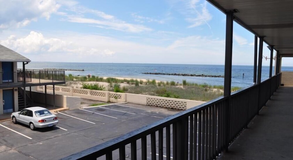 Ocean View Inn - photo 24