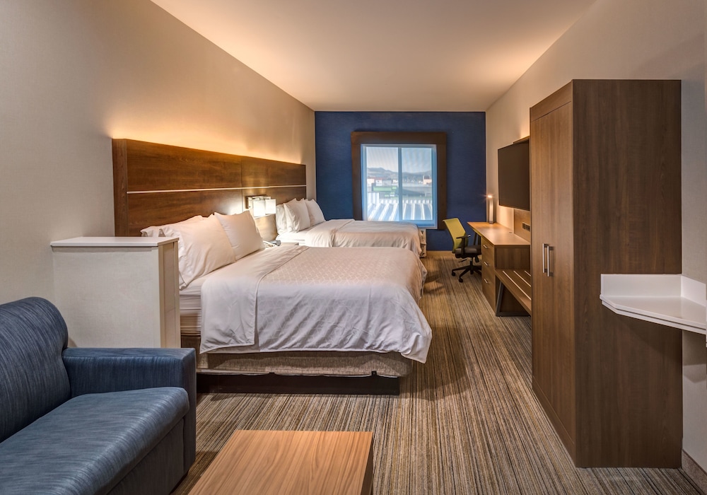 Holiday Inn Express Reno Airport by IHG - photo 6