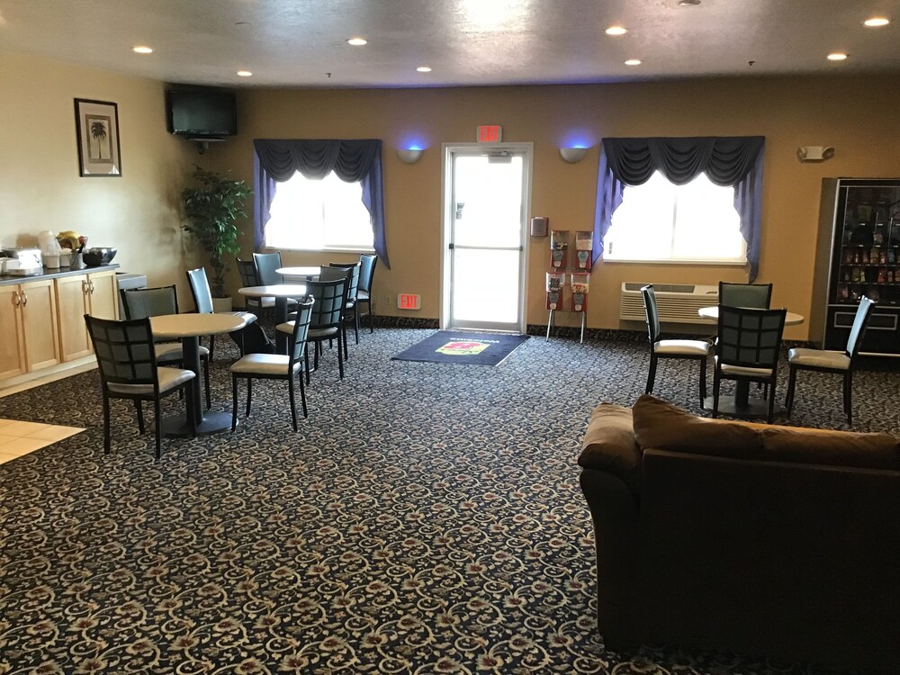 Super 8 By Wyndham Vernal Ut - photo 3