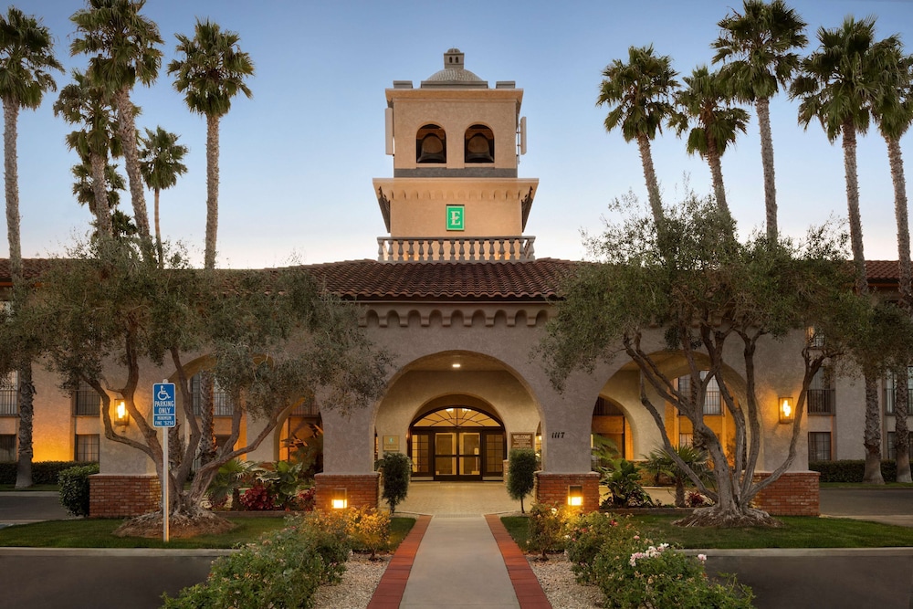 Embassy Suites by Hilton Lompoc Central Coast - photo 39
