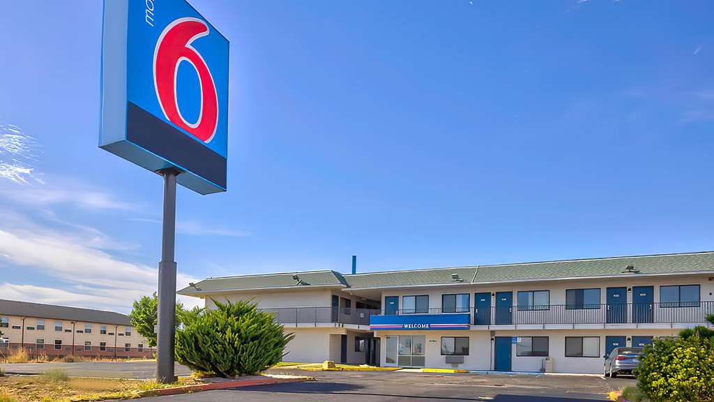 Motel 6 Tucumcari NM - featured photo