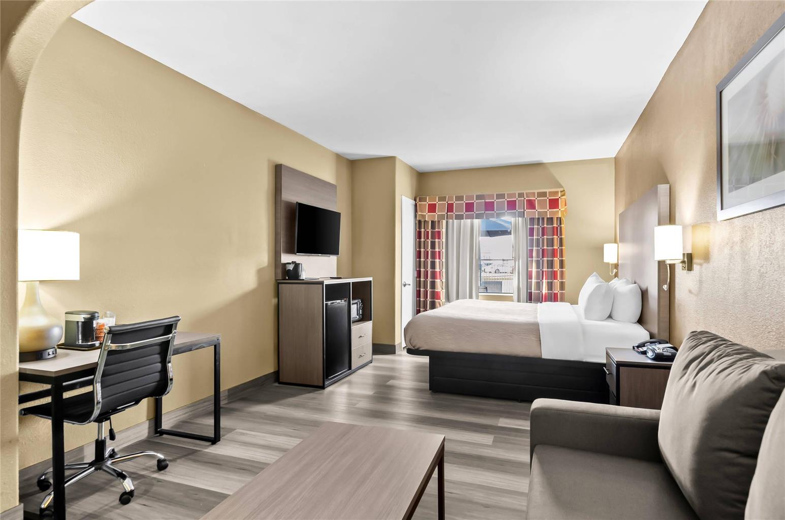 Quality Suites Houston NW Cy Fair - photo 35