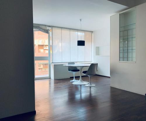 Whouse Luxury Universita’