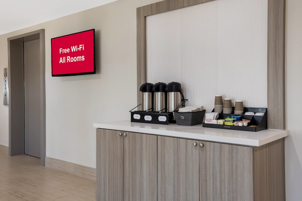 Red Roof Inn Sulphur - photo 29