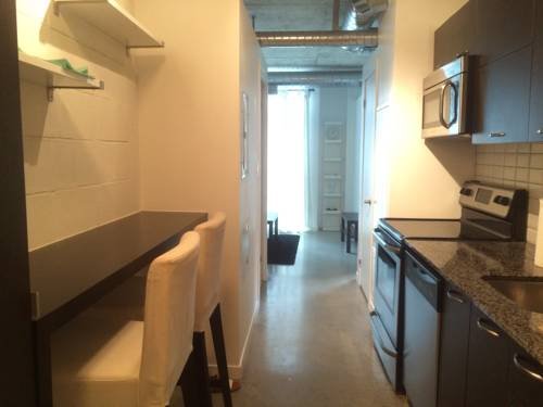 Elite Suites Modern Loft - last minute hotel in Toronto