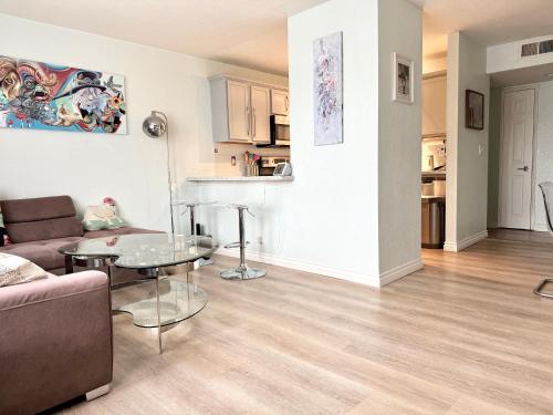 Artsy smart home near Downtown & Balboa Park — 4-Star Luxury Hotel in San Diego, United States