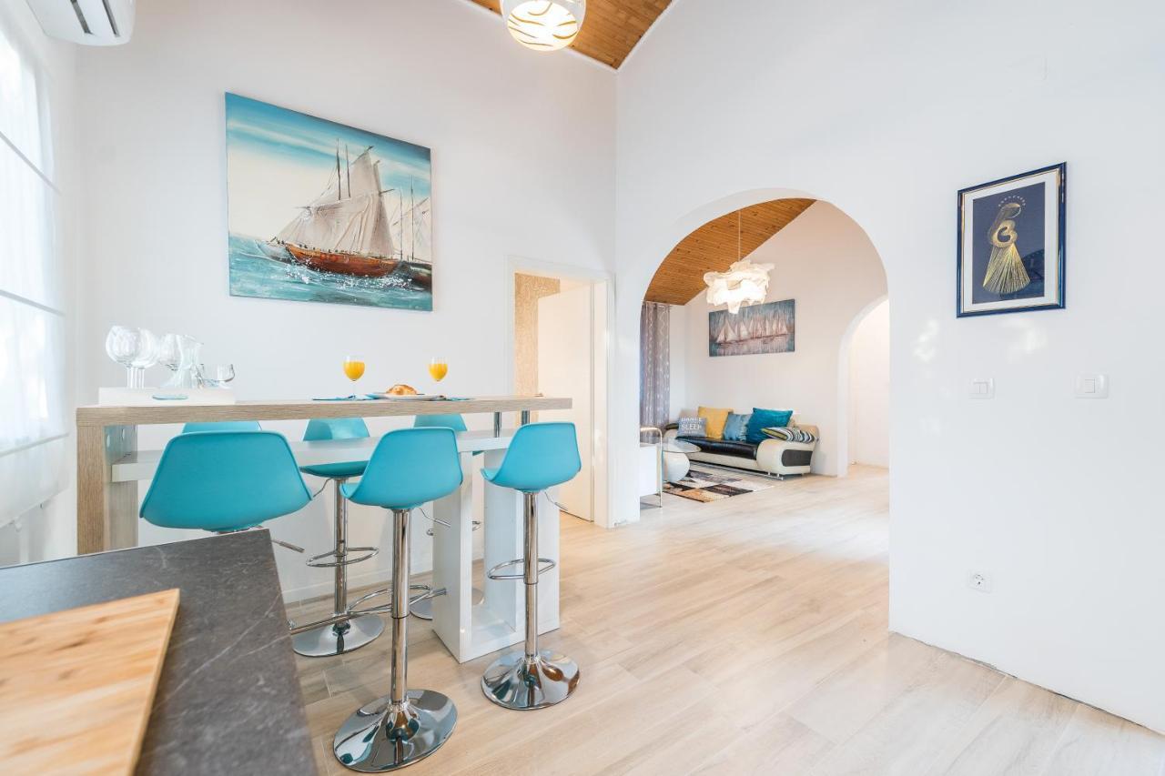 Navalia in Novalja, Croatia