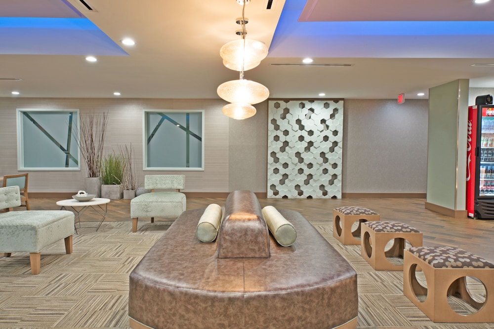 Holiday Inn Express & Suites New Cumberland by IHG - photo 41