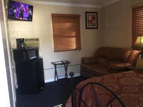 Palmers Motel - photo 14