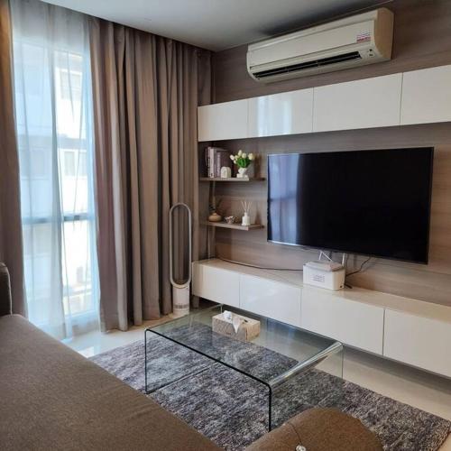 Condominium Sukhumvit Soi 5 BTS Nana Room Size 50m2