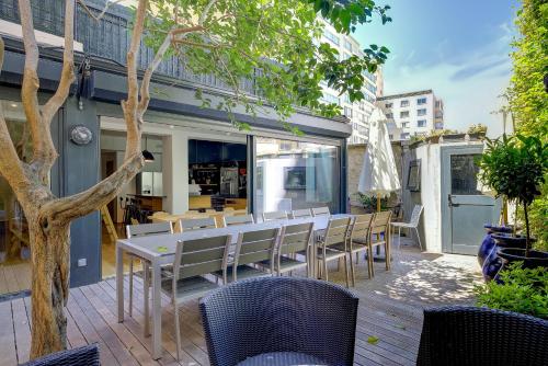 Superbe appartement T5 proche du Palais et de la Croisette — 4-Star Luxury Hotel in Cannes, France