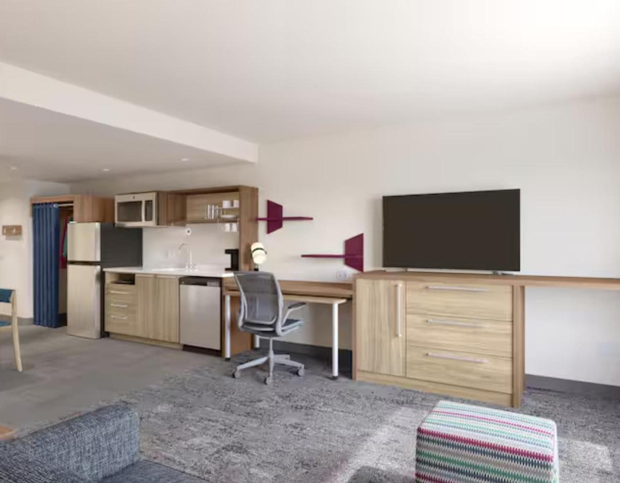 Home2 Suites By Hilton Del Rio - photo 43