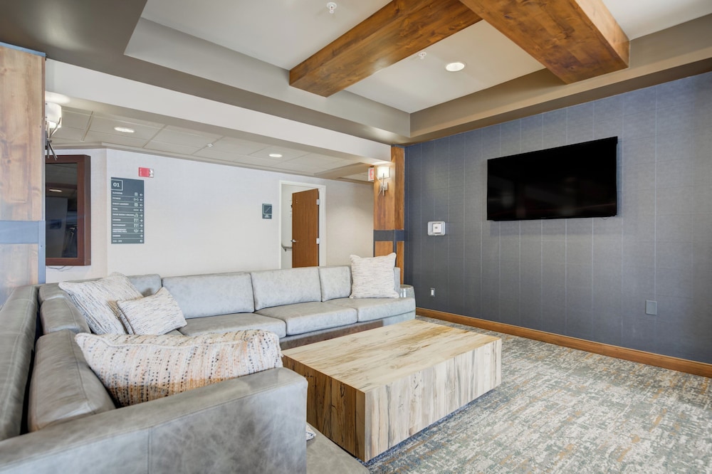 Holiday Inn West Yellowstone by IHG. - photo 199