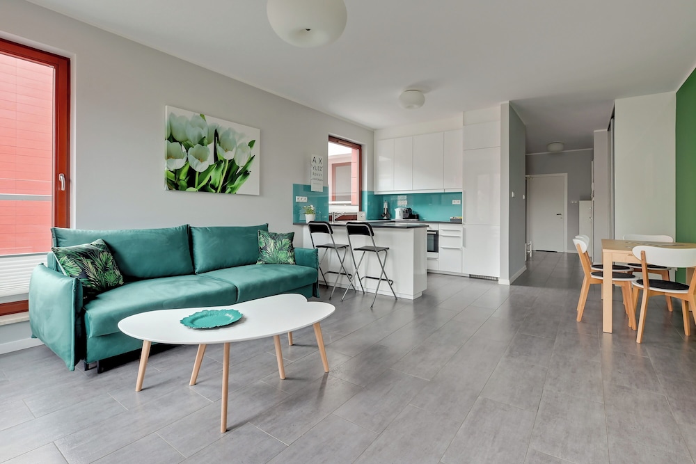 Garnizon Apartments & Free Parking by Downtown Apartments — 4-Star Luxury Hotel in Gdansk, Poland