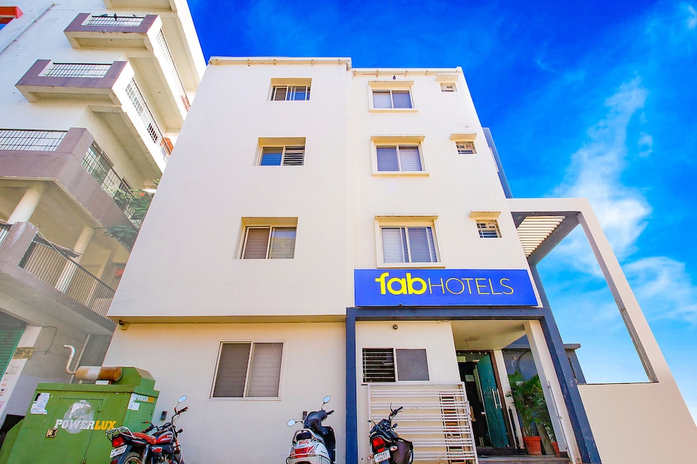 FabHotel Comfortable Stay in Bhopal, India