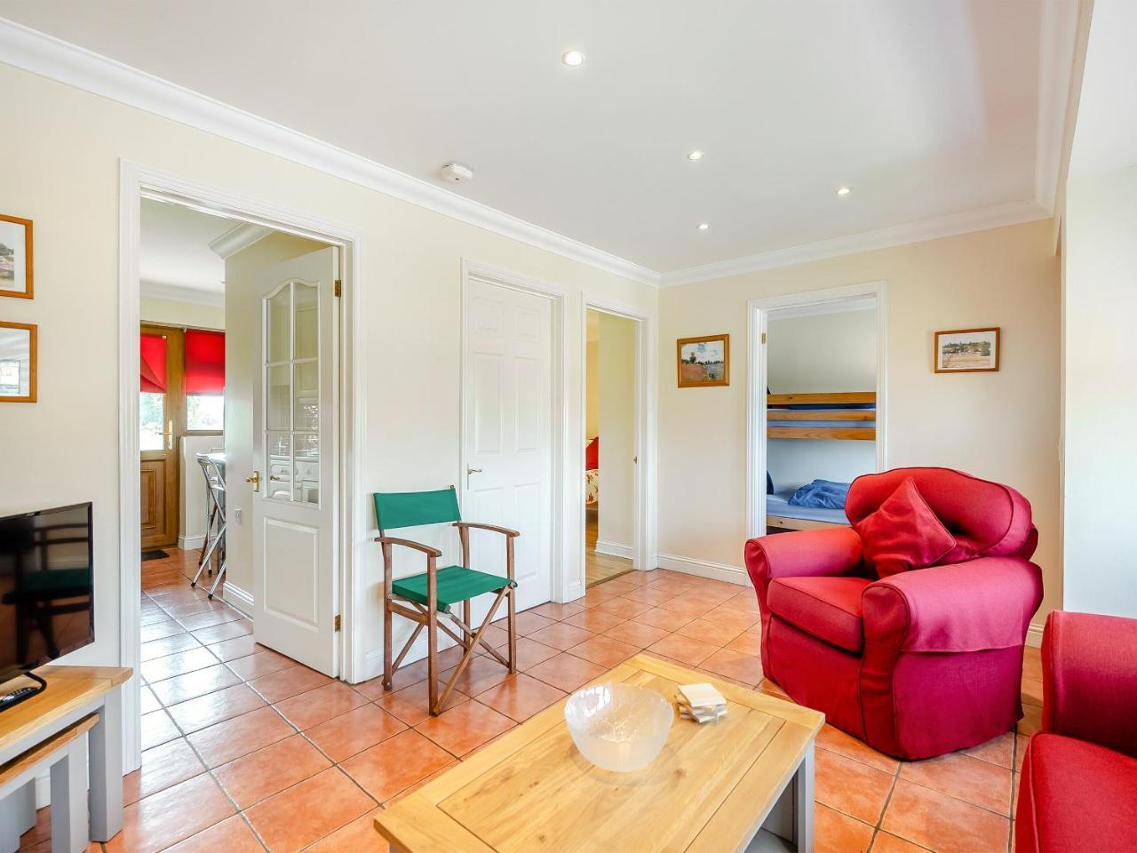 Appletree Cottage — Saint Osyth — photo 4
