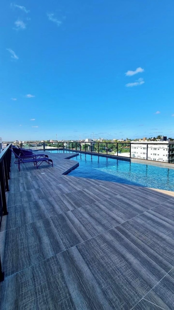 Flat Ofurô 02 VP by La Playa — 4-Star Luxury Hotel in Ipojuca, Brasil