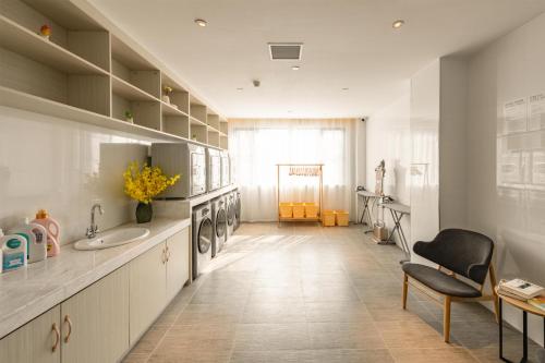 Atour Hotel Guilin City Hall in Guilin, People's Republic of China