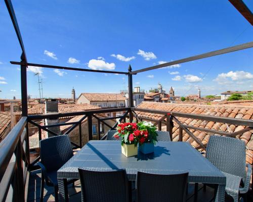 Ca Grimani Private Terrace — 4-Star Luxury Hotel in Venice, Italy