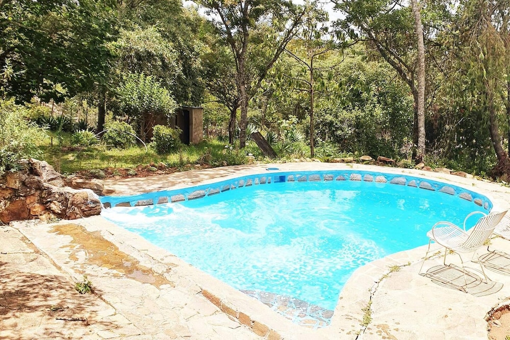 Remarkable 3 Bed Cottage In Nyanga 17407938 — Nyanga
