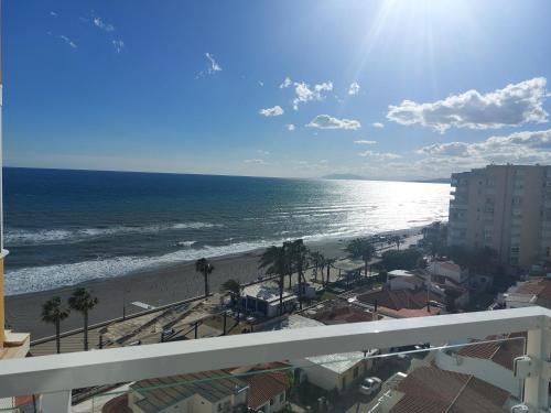 Mirador Playa Torrox 1ª Linea Playa Con Piscina Deluxe in Torrox, Spain
