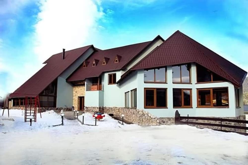 Hotel Villa Park in Bakuriani, Georgia