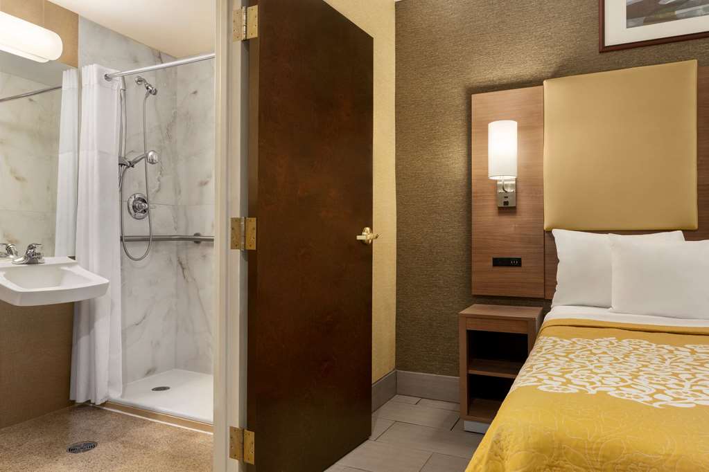 Days Inn by Wyndham Brooklyn - photo 16