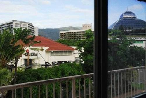 Great Northern Hotel in Cairns, Australia