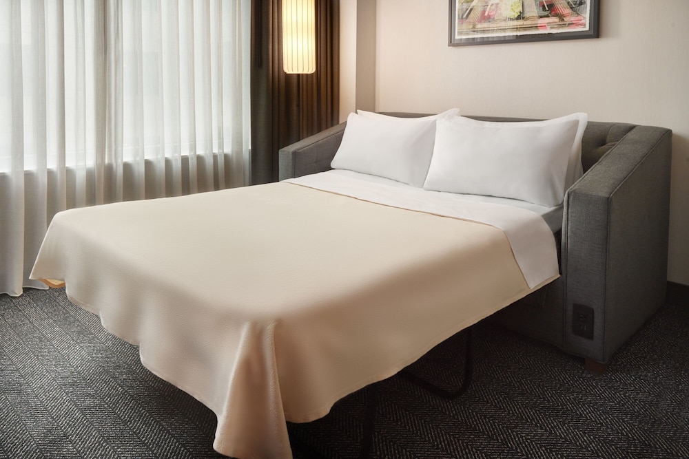 Courtyard by Marriott Washington DC Foggy Bottom - photo 10